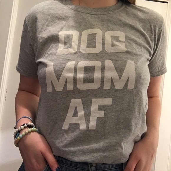 Gildan Tops - Dog Mom AF tee